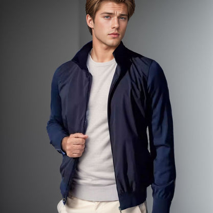 Men's stylish lightweight jacket with stand-up collar and practical pockets Skorter