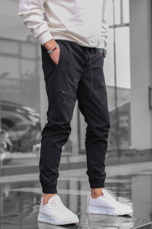 Men's lightweight sports pants with side zip pockets Skorter