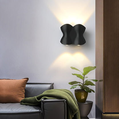 Skorter | Modern minimalist waterproof LED wall lamp in aluminum