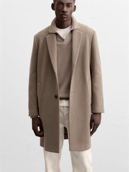 Men's elegant wool coat with classic cut and comfortable pockets Skorter