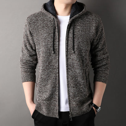 Men's fashionable cardigan with hood and soft padded lining Skorter