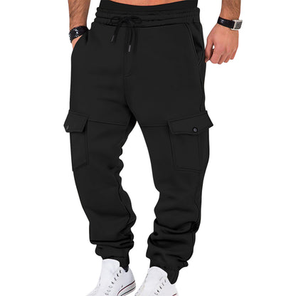 Men's cargo joggers with expanded pockets and elastic waistband Skorter