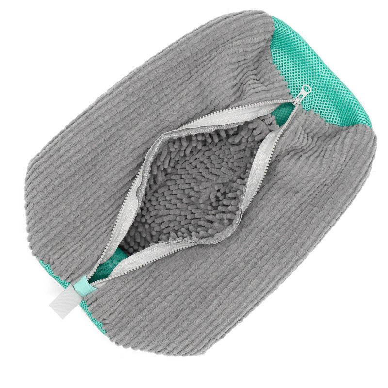 Skorter | Practical Shoe Wash Bag