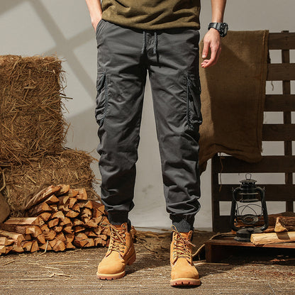 Men's trendy cargo pants with comfortable cuffs and numerous pockets Skorter