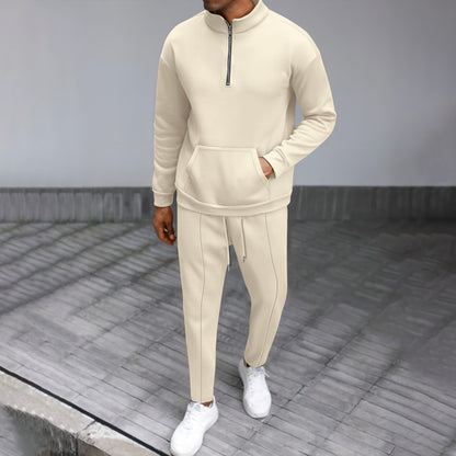 Men's tracksuit with high collar and practical pocket Skorter