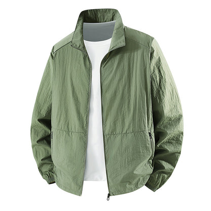 Men's technical softshell jacket with multifunctional pockets and adjustable hood system Skorter