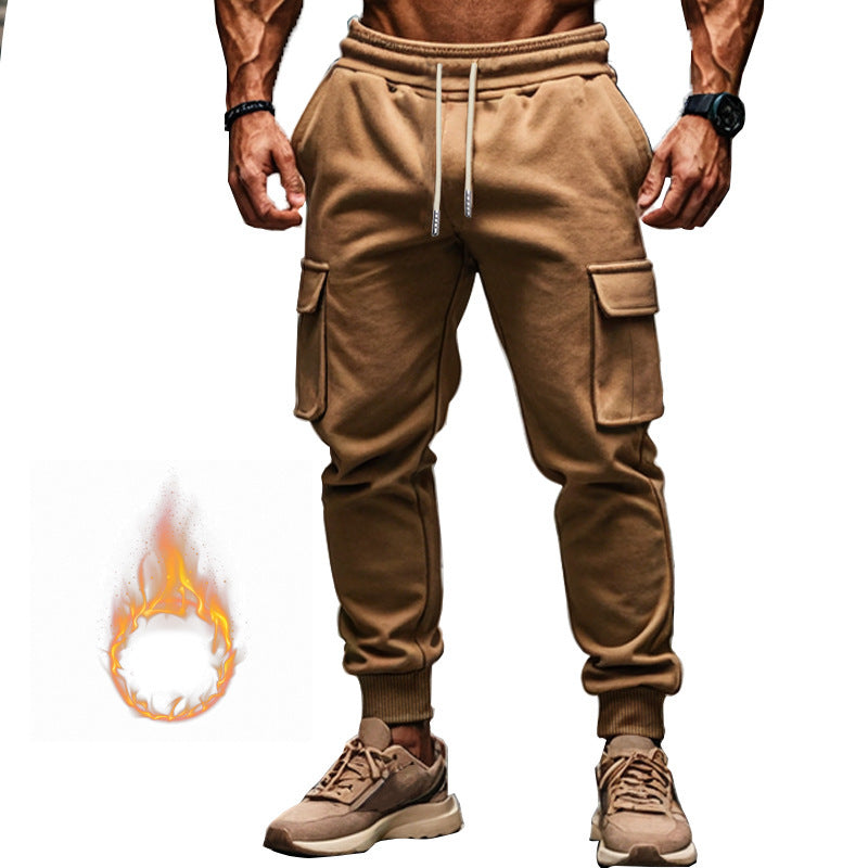 Men's cargo joggers with practical side pockets and elastic waistband Skorter