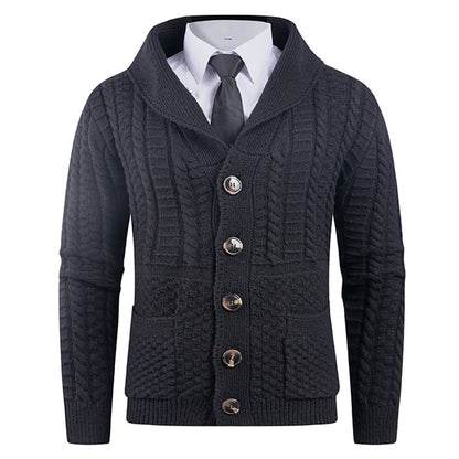 Men's cardigan with modern shawl collar and practical buttons Skorter