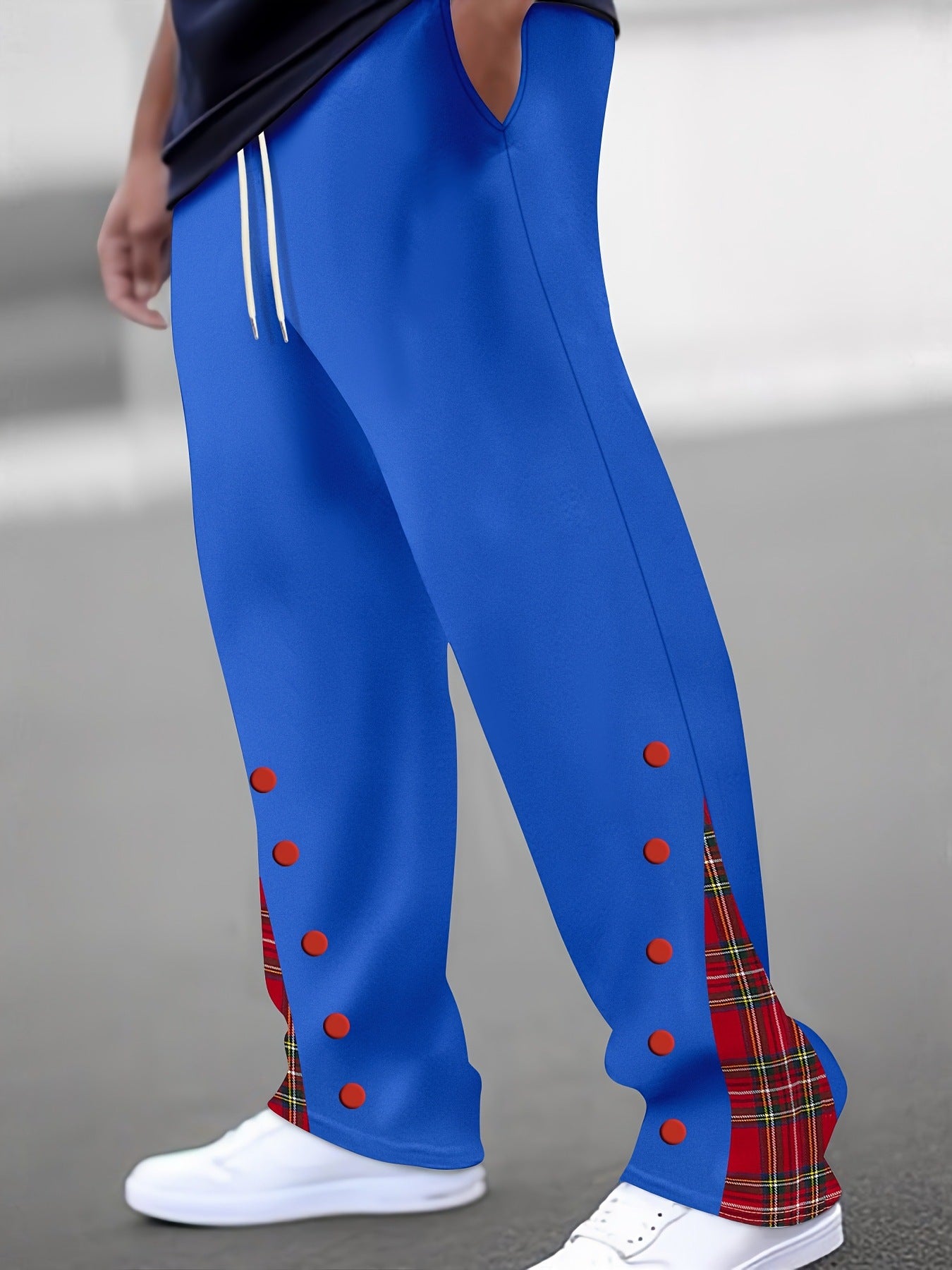 Men's Sporty Jogging Pants with Contrasting Snap Buttons and Breathable Fabric Skorter