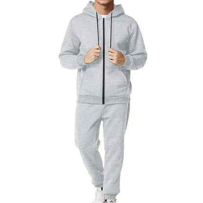 Men's sporty hoodie and jogger set with practical pockets and breathable materials Skorter