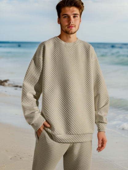 Men's Oversized Sweatshirt with Textured Design and Practical Side Pockets Skorter