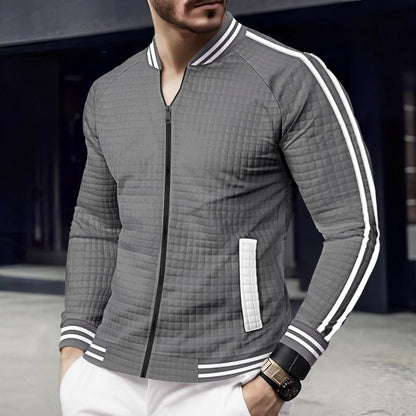 Men's sporty quilted jacket with modern cut and practical zip pockets Skorter