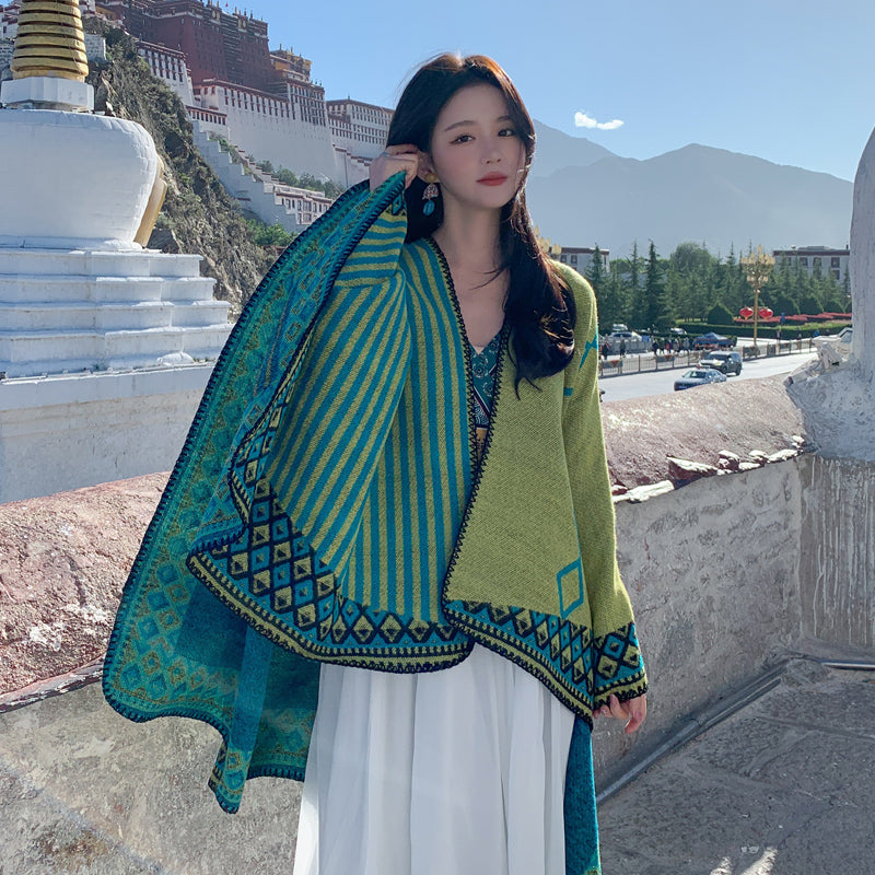 Skorter | Ethical Tibetan shawl cape Warm scarf