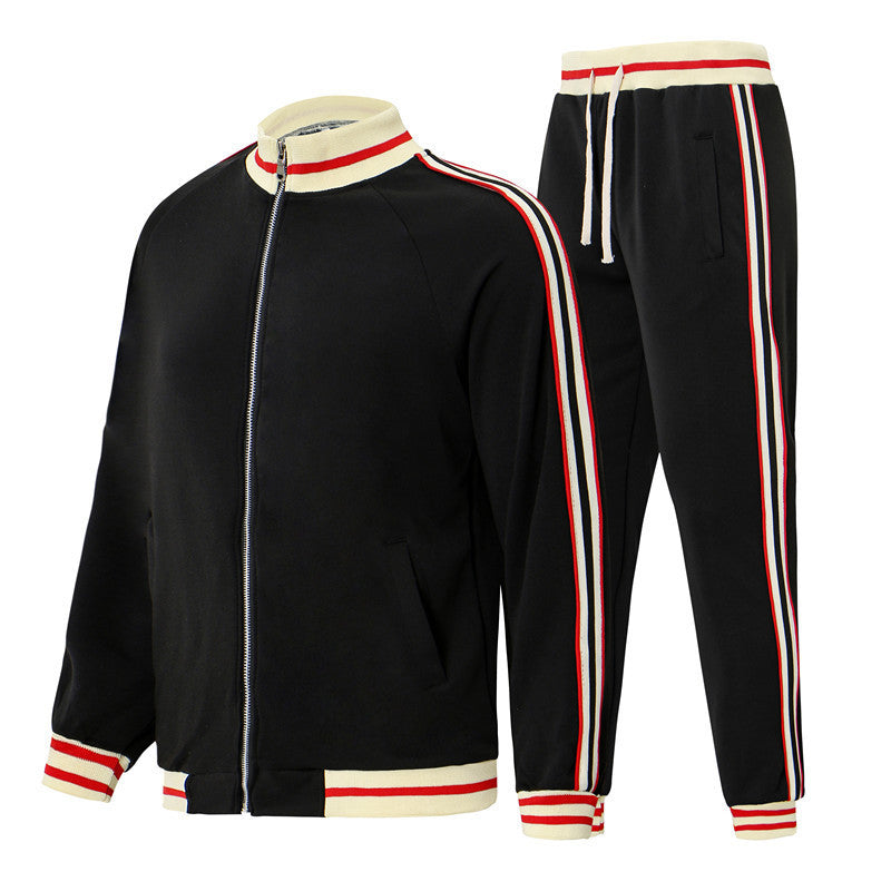 Men's sporty tracksuit with modern design and functional details Skorter