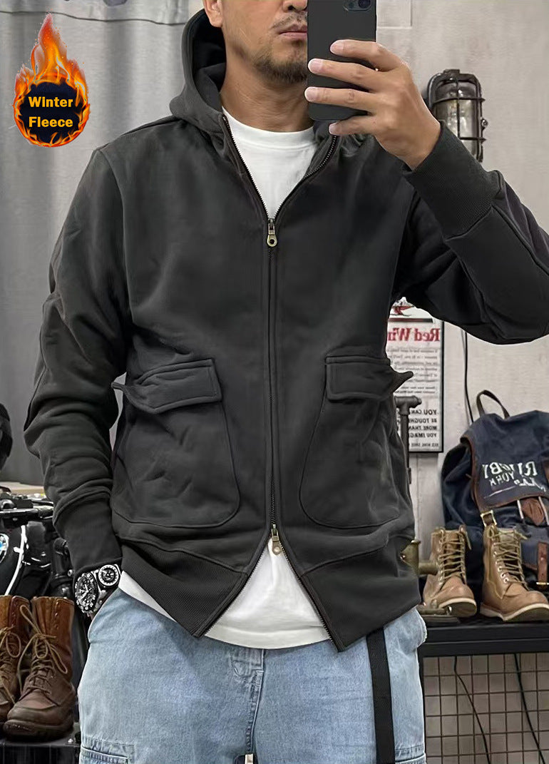 Men's warm fleece jacket with practical pockets and modern cut Skorter