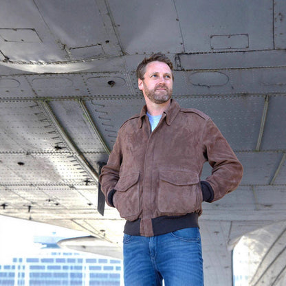 Men's suede jacket with high-quality craftsmanship and practical pockets Skorter