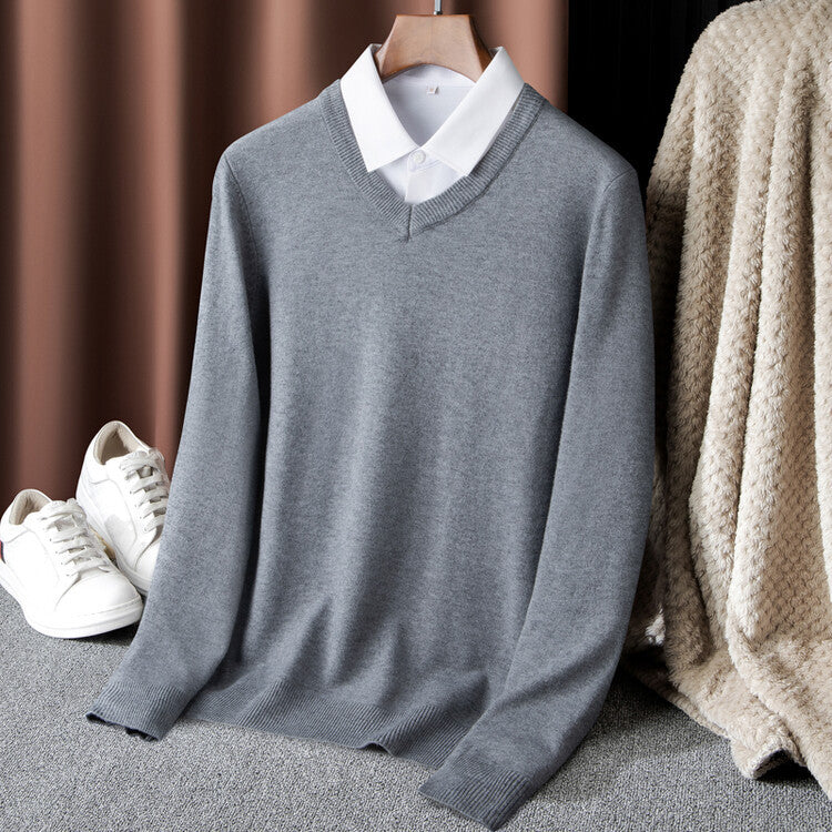 Men's V-Neck Sweater Skorter