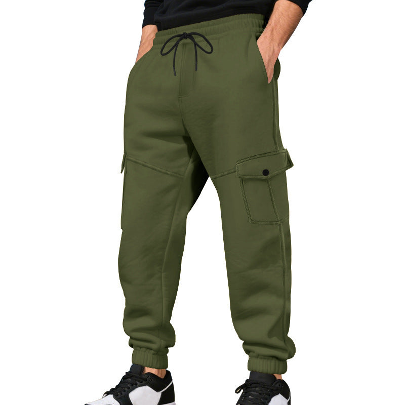 Men's cargo pants with elastic waistband and multiple pockets Skorter
