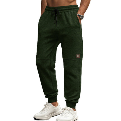 Men's modern jogging pants with elastic waistband and side pockets Skorter