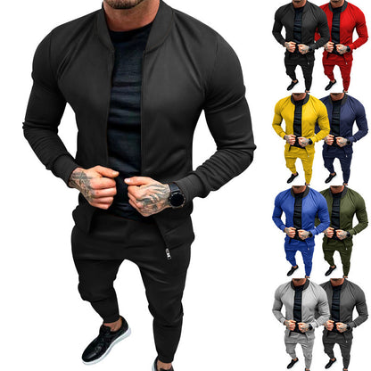 Men's tracksuit with modern stand-up collar and practical zip pockets Skorter