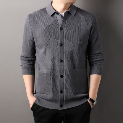 Herrkardigan med modern texturerad design och praktiska fickor Skorter