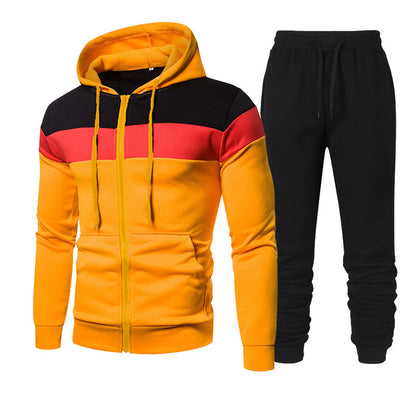 Men's tracksuit with modern color accents and practical pockets Skorter