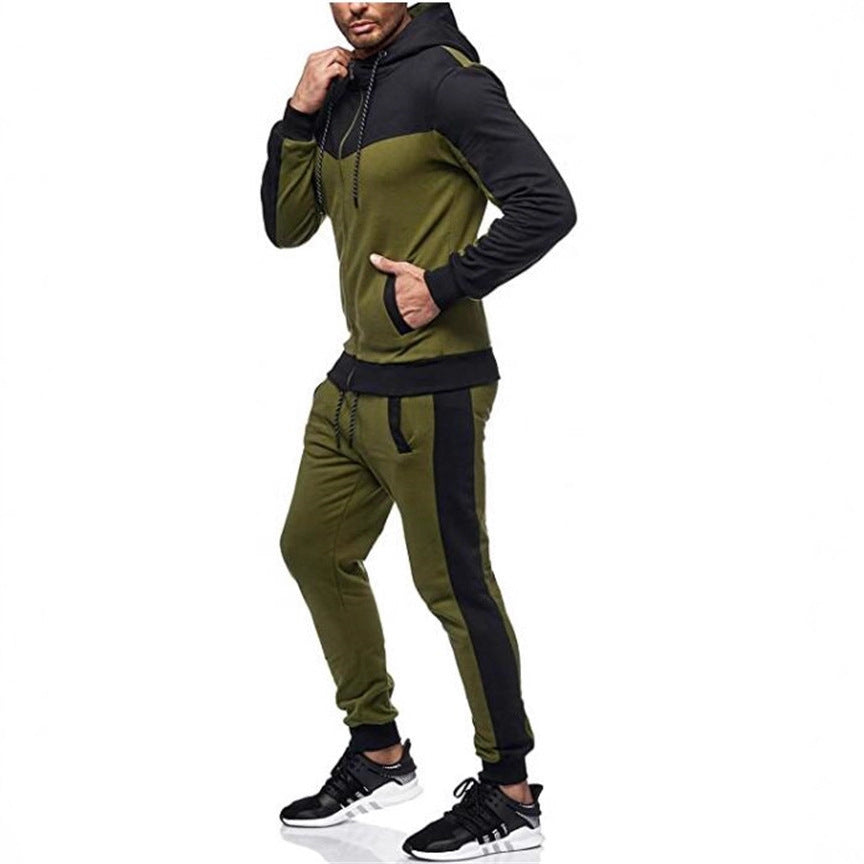 Men's sporty tracksuit set with hood and stylish contrast seams Skorter