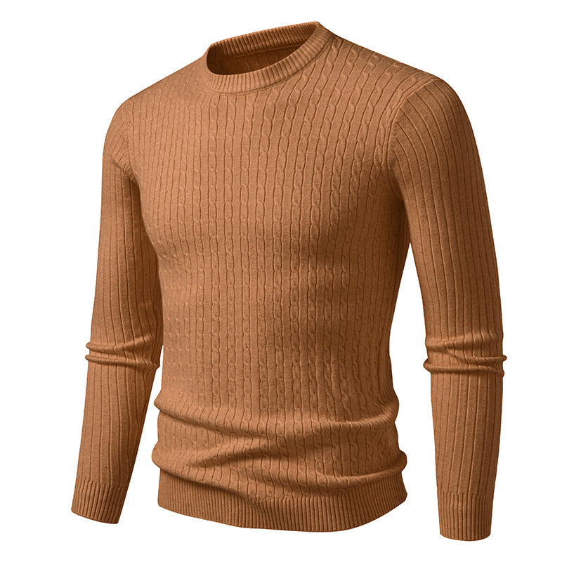 Men's chunky knit sweater with modern cable pattern Skorter