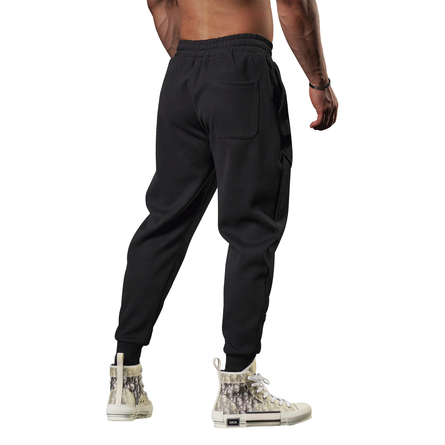 Men's sporty sweatpants with innovative cut Skorter