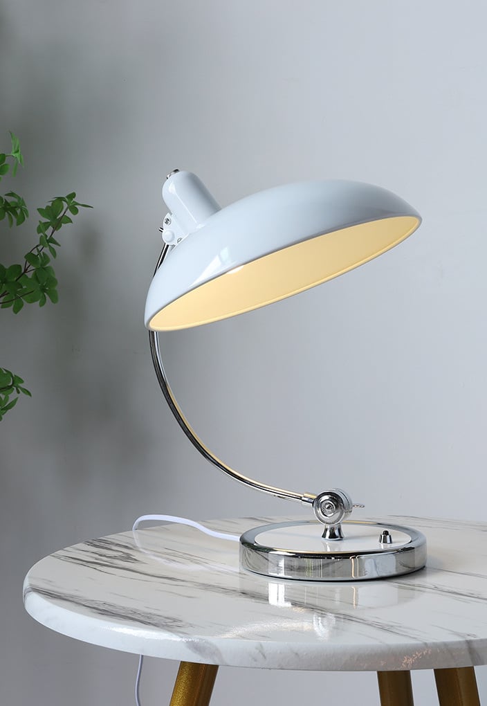 Skorter | Bauhaus KI Classic Table Lamp Replica