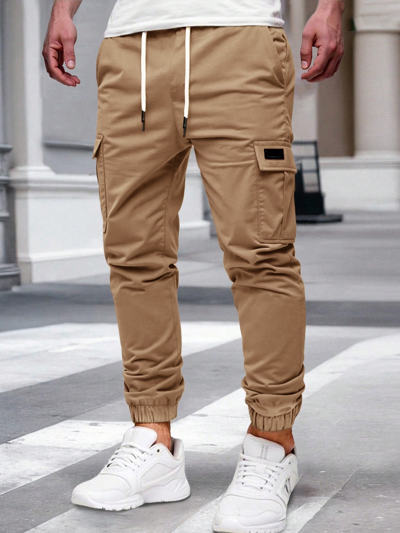 Men's Cargo Joggers with Elastic Waistband and Several Practical Pockets Skorter