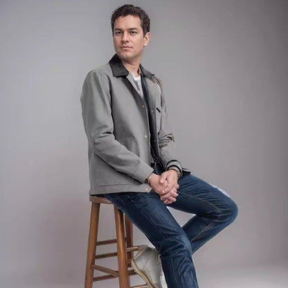 Men's suede jacket with stylish design and practical pockets Skorter
