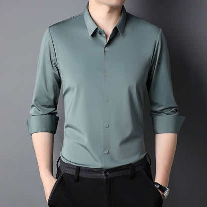 Men's elegant short sleeve shirt with fine shine Skorter