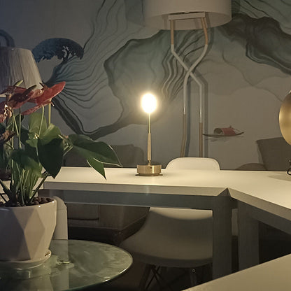 Skorter | The Wireless LED Table Lamp with Intelligent Control