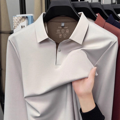 Andningsbar sportpolo för män med innovativ lättskött skorter