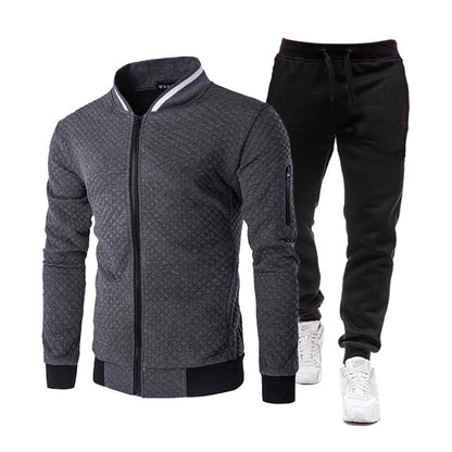 Men's sporty tracksuit set with practical zipper and elastic cuffs Skorter