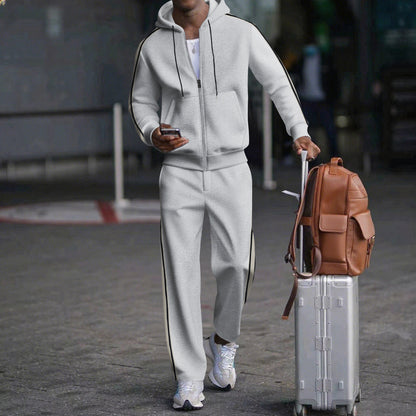 Men's sporty travel suit with functional pockets and breathable material Skorter