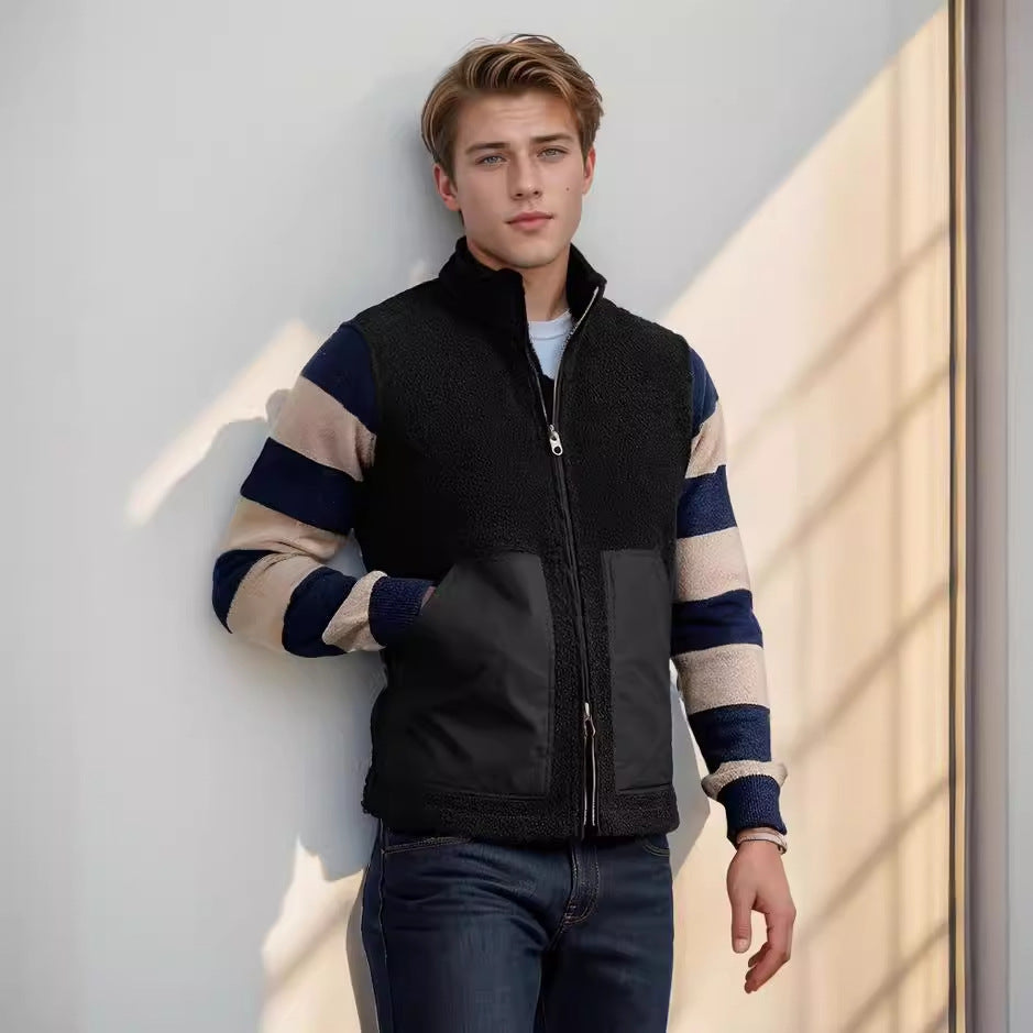 Men's stylish fleece jacket with textured collar and practical pockets Skorter