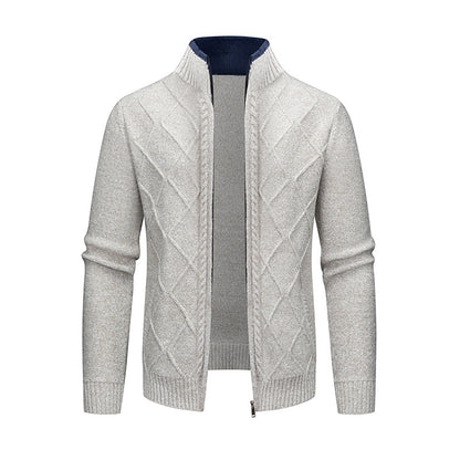 Men's Cardigan with Modern Cable Pattern and Zipper Skorter