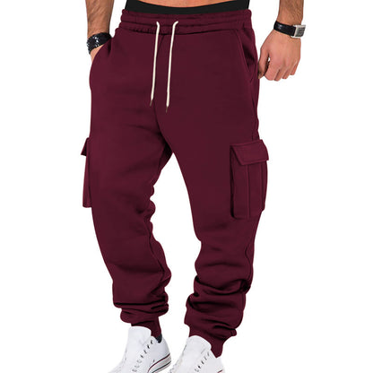 Men's cargo jogging pants with elastic waistband and practical pockets Skorter
