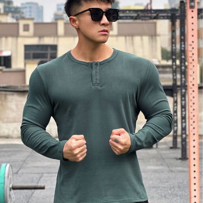 Men's stylish long-sleeve shirt with modern button closure Skorter