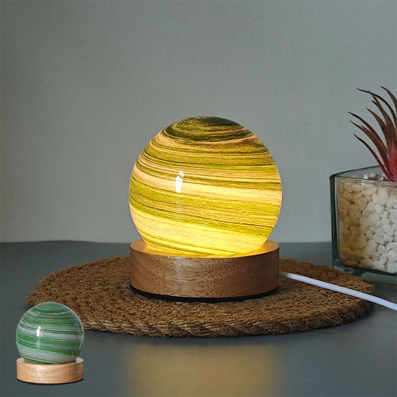 Skorter | Enchanting Planet Lamp – A Universe of Colors and Dreams