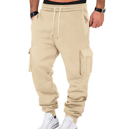 Men's cargo jogging pants with elastic waistband and practical pockets Skorter