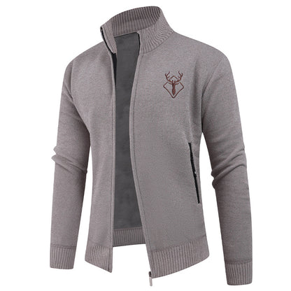 Herrkofta med hög krage och praktiska dragkedjefickor Skorter