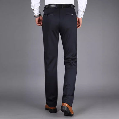 Herrbyxor med elegant tygmönster och praktiska fickor Skorter