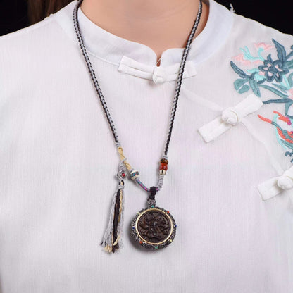 Skorter | Woman Versatile Retro Beauty National Necklace Three-tailed Fox Zhajilam Green Tara Thangka Jewelry