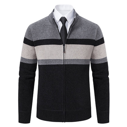 Men's cardigan with textured design and high-collar Skorter