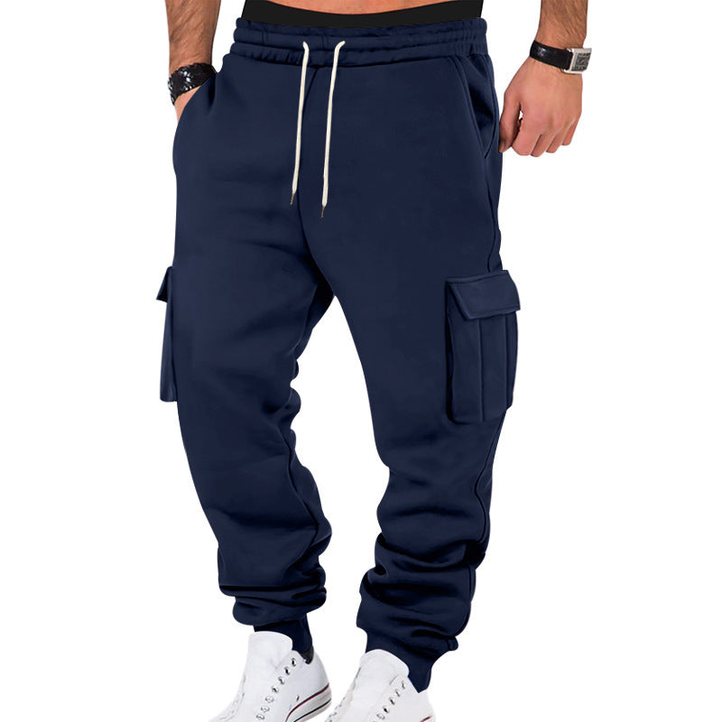 Men's cargo jogging pants with elastic waistband and practical pockets Skorter