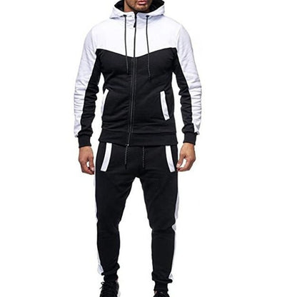 Men's sporty tracksuit with hood and practical pockets Skorter