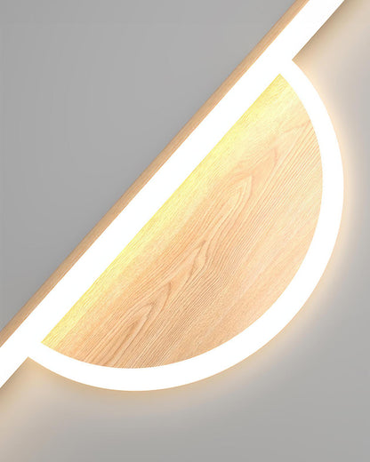 Skorter | Modern Wall Lamp made of Wooden Arch